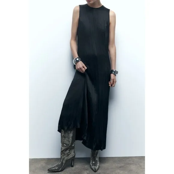 Zara Heeled Sparkly Boot